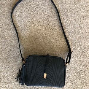 Medium leather Camera Bag style purse